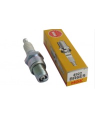 Bujía NGK. BR6HS